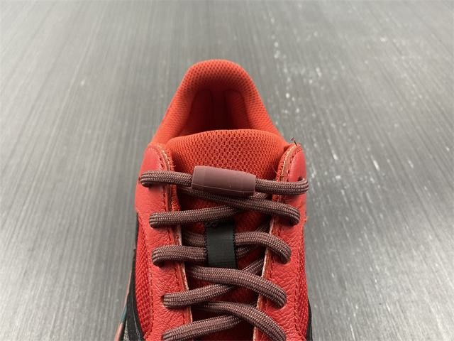 YEEZY BOOST 700 “Hi-Res Red” YEEZY BOOST 700 “Hi-Res Red”