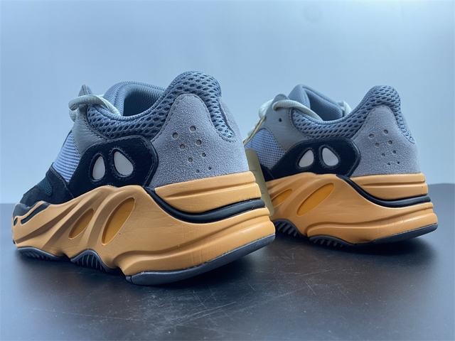 Yeezy 700 Yeezy 700