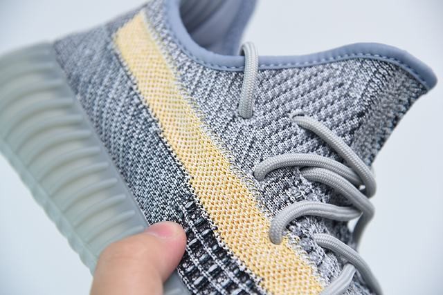 Adidas Yeezy Boost 350 V2 Ash Blue Adidas Yeezy Boost 350 V2 Ash Blue