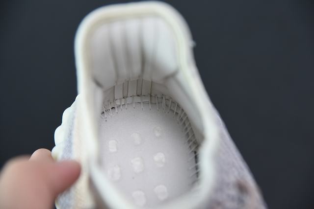 Adidas Yeezy Boost 350 V2 Ash Pearl Adidas Yeezy Boost 350 V2 Ash Pearl
