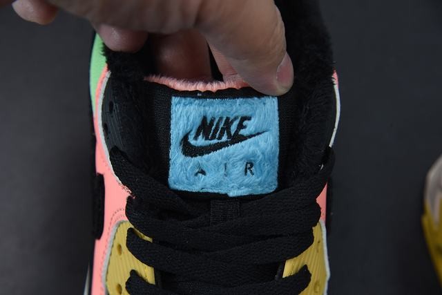 Nike Air Max 90 Atomic Pink Solar Flare Nike Air Max 90 Atomic Pink Solar Flare