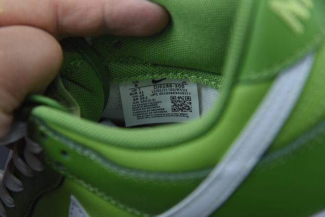 Nk SB Dunk Low Nk SB Dunk Low