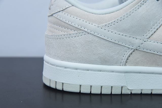 NK Dunk Low PRM “Vast Grey” NK Dunk Low PRM “Vast Grey”