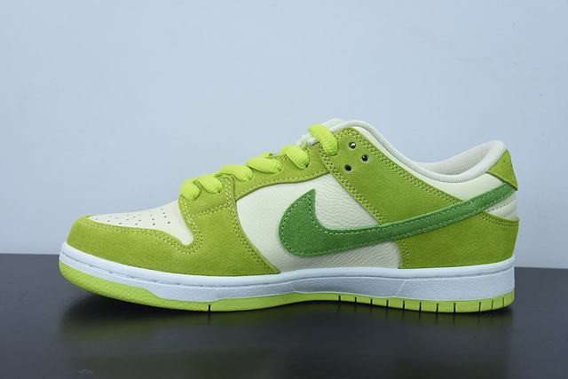 Nike SB Dunk Low Green Apple Nike SB Dunk Low Green Apple