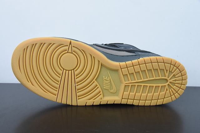 Nk Dunk Low SB Scrap Nk Dunk Low SB Scrap