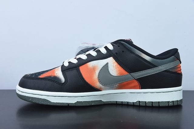 Nike Dunk Low Graffiti Black Red Nike Dunk Low Graffiti Black Red