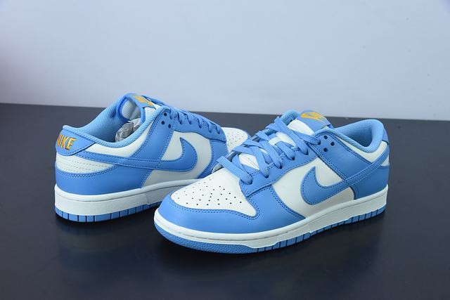 Nike Dunk Low Coast (W) Nike Dunk Low Coast (W)