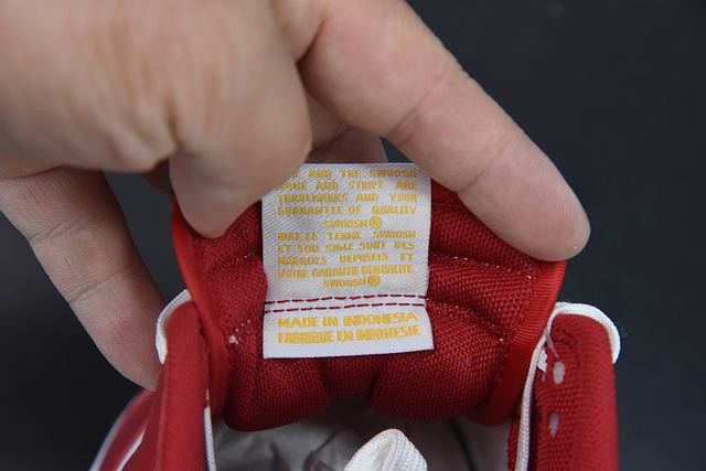 Nike Dunk Low USC Nike Dunk Low USC