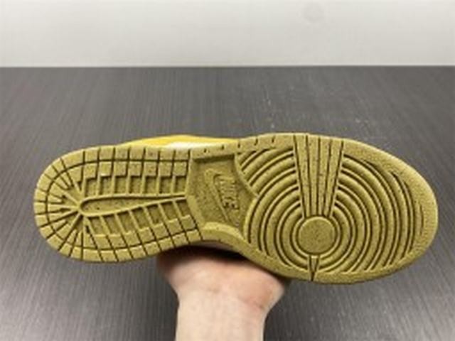 Nike Dunk Low Retro Sun Club Wheat Grass Orange Nike Dunk Low Retro Sun Club Wheat Grass Orange