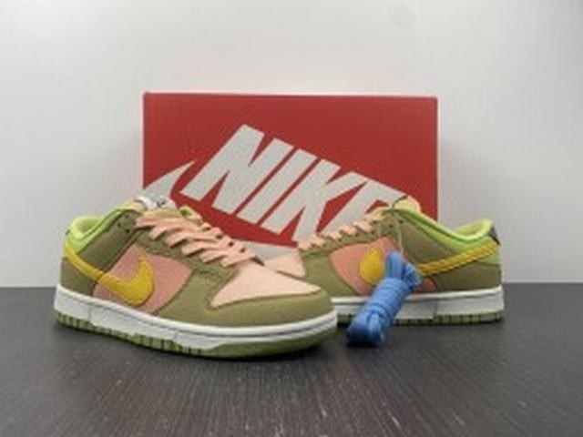 Nike Dunk Low Next Nature Sun Club Arctic Orange Nike Dunk Low Next Nature Sun Club Arctic Orange