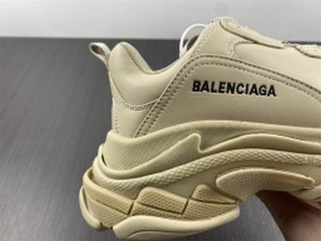 BALENCIAGA TRIPLE S BALENCIAGA TRIPLE S