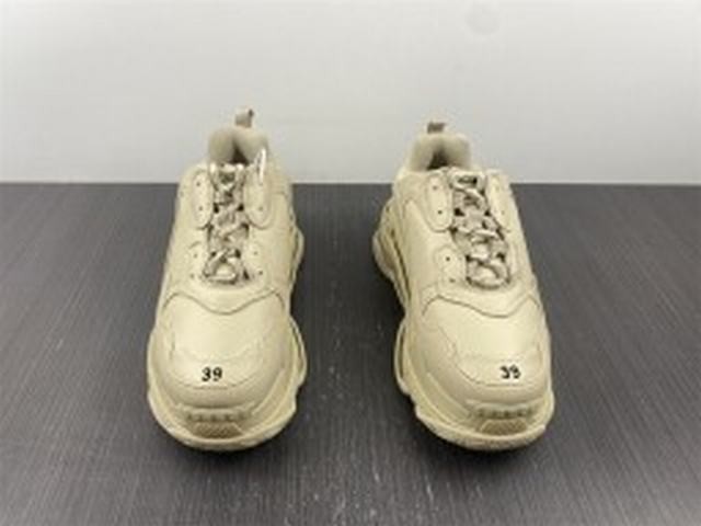 BALENCIAGA TRIPLE S BALENCIAGA TRIPLE S
