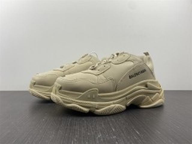 BALENCIAGA TRIPLE S BALENCIAGA TRIPLE S