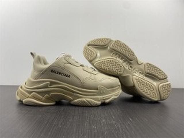 BALENCIAGA TRIPLE S BALENCIAGA TRIPLE S