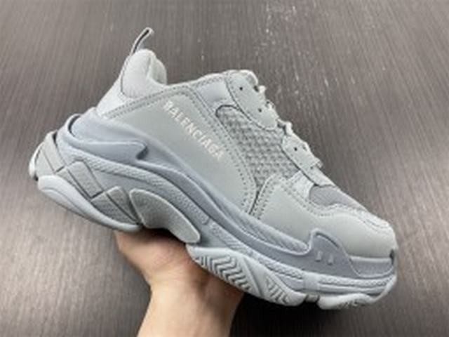 Balenciaga Triple S Pale Blue (W) Balenciaga Triple S Pale Blue (W)