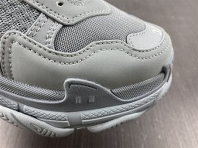 Balenciaga Triple S Pale Blue (W) Balenciaga Triple S Pale Blue (W)
