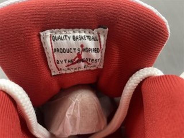 Air Jordan 11 Cherry Air Jordan 11 Cherry