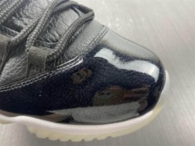 Jordan 11 Retro Low 72-10 Jordan 11 Retro Low 72-10