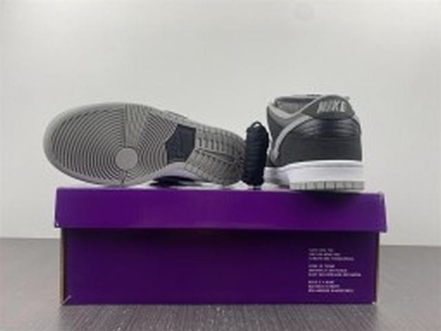 Nike SB Dunk Low J-Pack Shadow Nike SB Dunk Low J-Pack Shadow