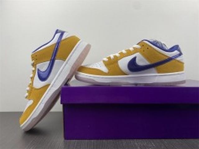 Nike SB Dunk Low Laser Orange Nike SB Dunk Low Laser Orange