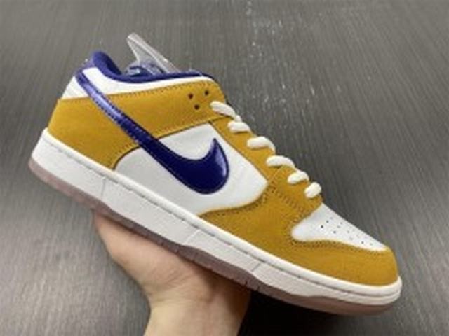 Nike SB Dunk Low Laser Orange Nike SB Dunk Low Laser Orange