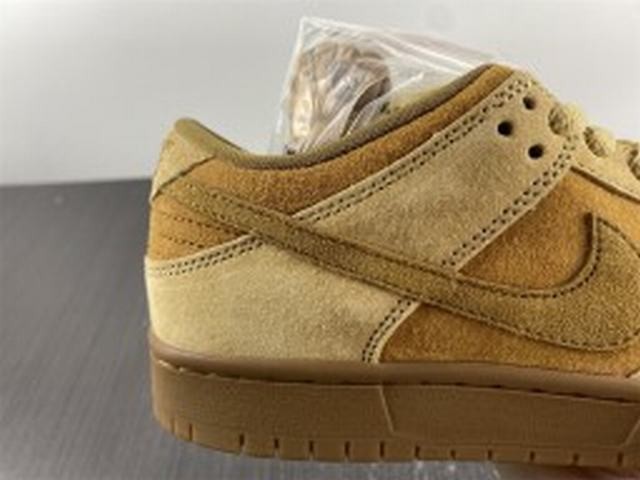 Nike SB Dunk Low Reese Forbes Wheat Nike SB Dunk Low Reese Forbes Wheat