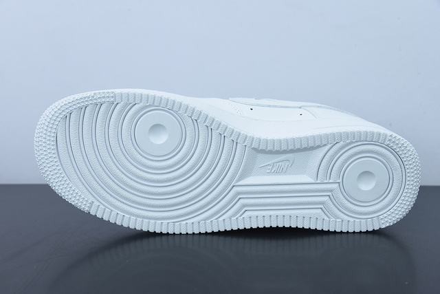 K07L3 Nk Air Force 1'07 Low K07L3 Nk Air Force 1'07 Low