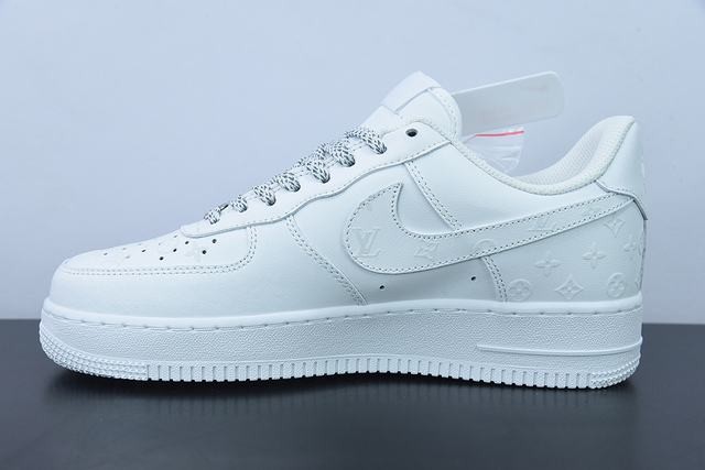 K07L3 Nk Air Force 1'07 Low K07L3 Nk Air Force 1'07 Low