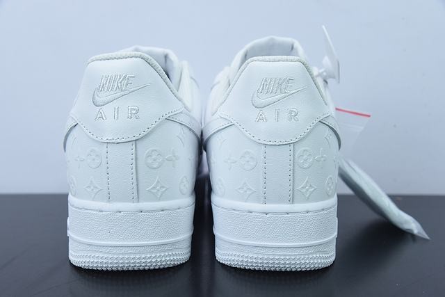 K07L3 Nk Air Force 1'07 Low K07L3 Nk Air Force 1'07 Low