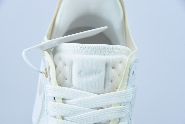K09L3 Nk Air Force 1 React K09L3 Nk Air Force 1 React