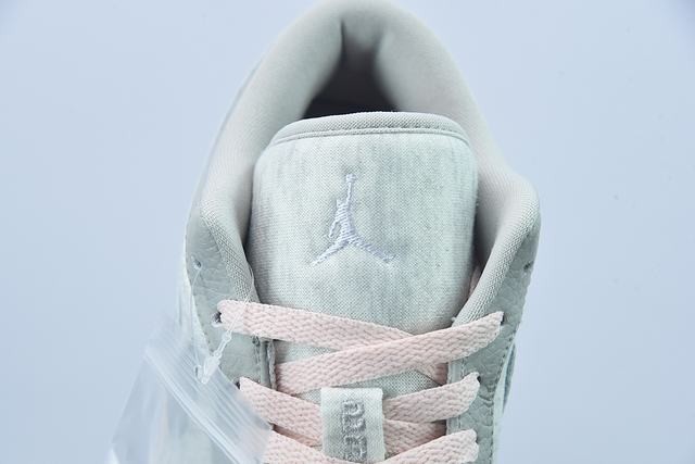 O05M3 AJ1 Low O05M3 AJ1 Low