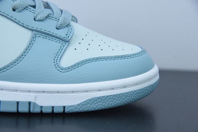 Nike Dunk Low Clear Aqua Nike Dunk Low Clear Aqua