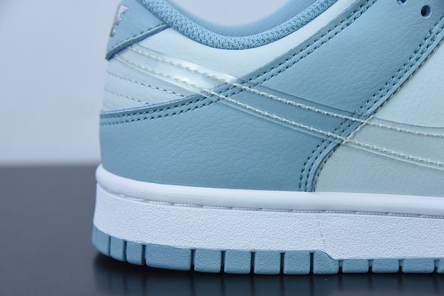 Nike Dunk Low Clear Aqua Nike Dunk Low Clear Aqua