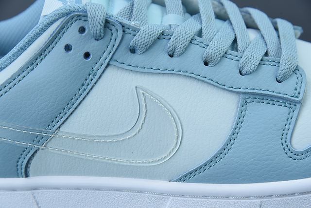 Nike Dunk Low Clear Aqua Nike Dunk Low Clear Aqua