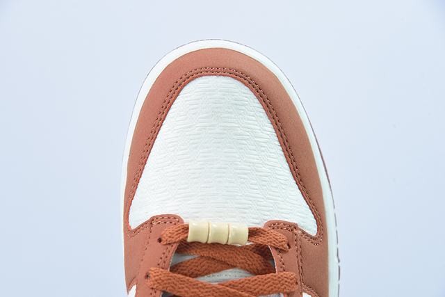 Nike Dunk Low Retro Sun Club Burn Sunrise Nike Dunk Low Retro Sun Club Burn Sunrise