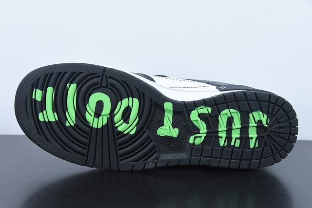 Nike Dunk Low Disrupt 2 Just Do It Snakeskin Nike Dunk Low Disrupt 2 Just Do It Snakeskin