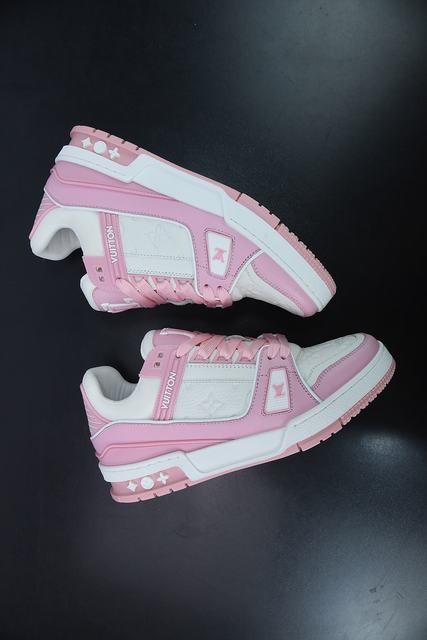 Louis Vuitton Trainer Pink White (W) Louis Vuitton Trainer Pink White (W)