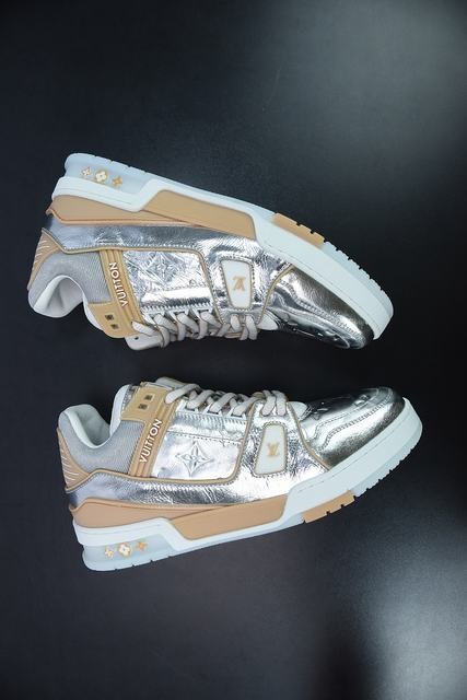 Louis Vuitton Trainer Metallic Beige Louis Vuitton Trainer Metallic Beige