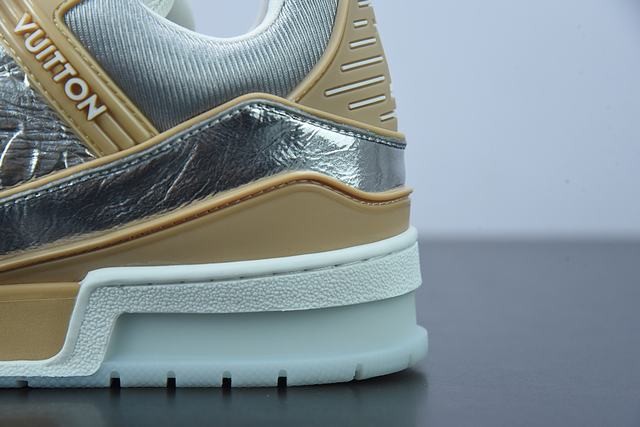 Louis Vuitton Trainer Metallic Beige Louis Vuitton Trainer Metallic Beige