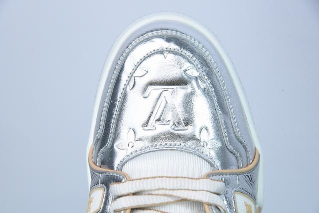 Louis Vuitton Trainer Metallic Beige Louis Vuitton Trainer Metallic Beige