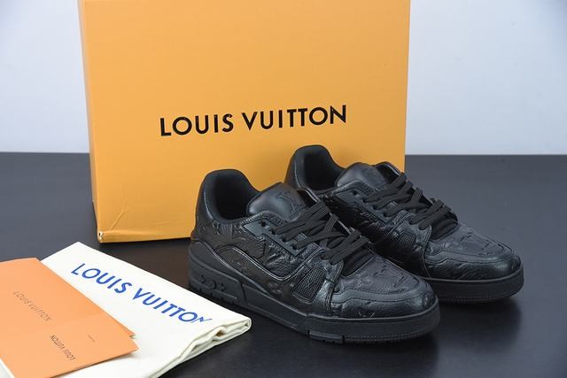 Louis Vuitton Trainer Black Louis Vuitton Trainer Black