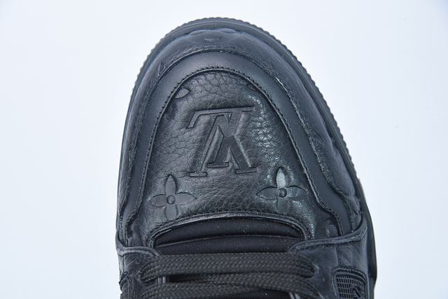 Louis Vuitton Trainer Black Louis Vuitton Trainer Black