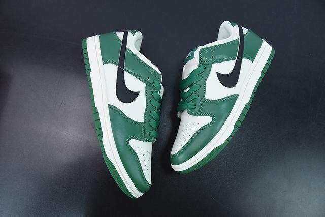 H03N4 Nk SB Dunk Low H03N4 Nk SB Dunk Low