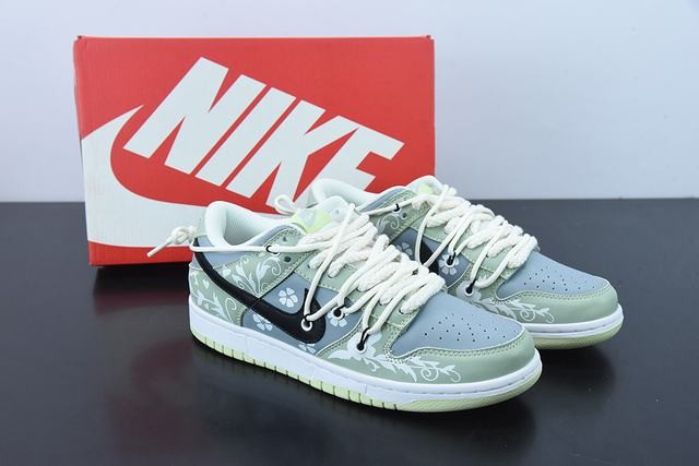 H01G4 NK SB Dunk Low H01G4 NK SB Dunk Low