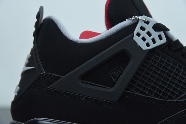 Jordan 4 Retro Bred (2019) Jordan 4 Retro Bred (2019)