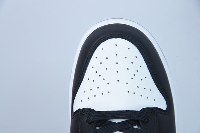 Nike Dunk Low Retro White Black Panda (2021) Nike Dunk Low Retro White Black Panda (2021)