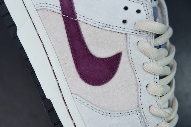Nk SB Dunk Low Nk SB Dunk Low