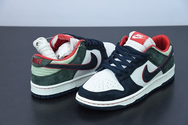 Nk SB Dunk Low Nk SB Dunk Low