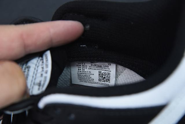 Nk SB Dunk Low Nk SB Dunk Low