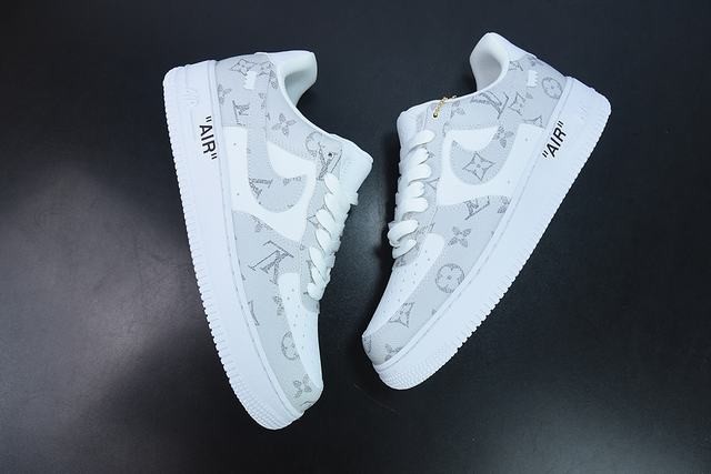 x Air Force 1'07 x Air Force 1'07